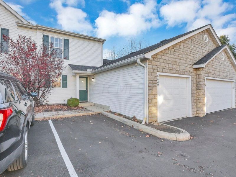 6820 Axtel Drive , Unit 22D, Canal Winchester, OH 43110 Photo 2