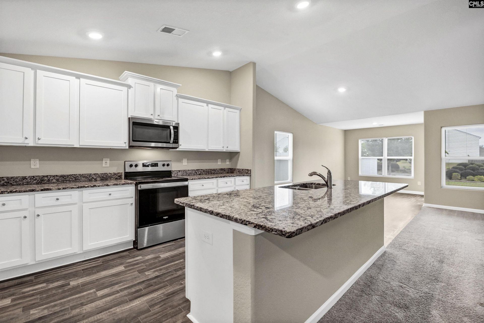 1021 Sease Garden Court  Photo 5
