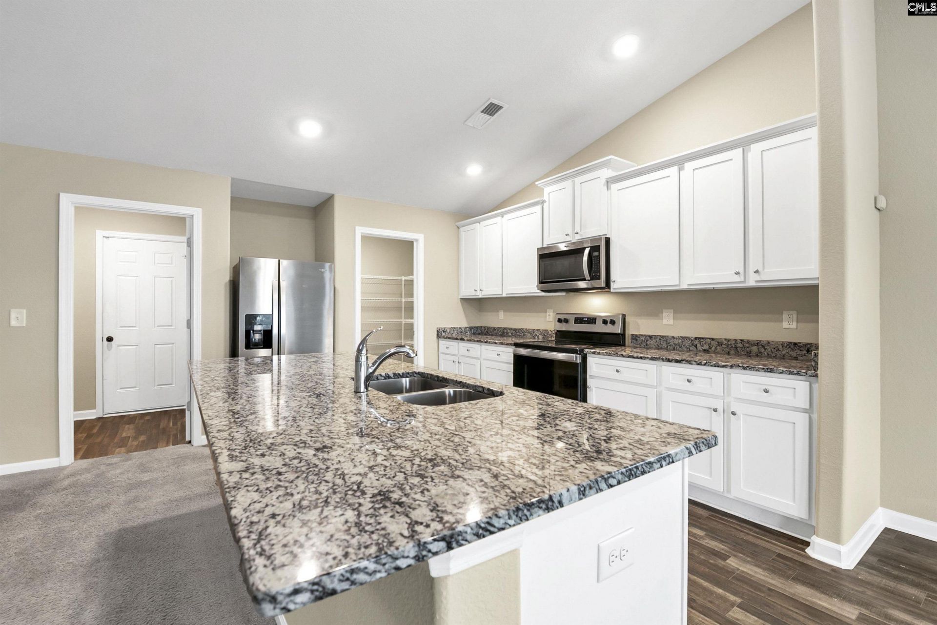 1021 Sease Garden Court  Photo 6