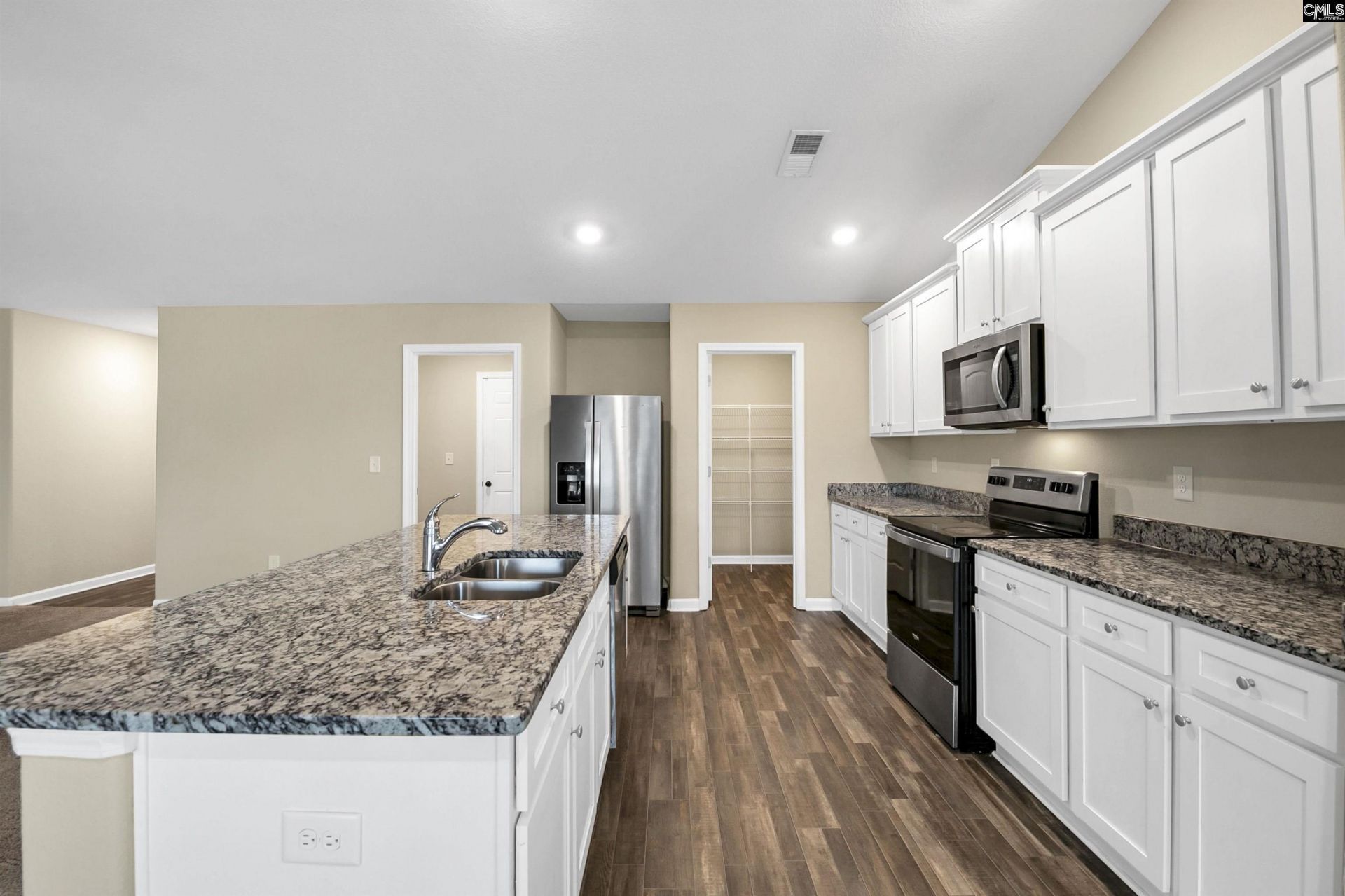 1021 Sease Garden Court  Photo 7