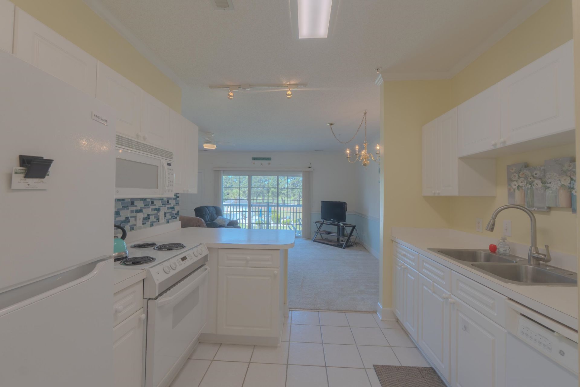 4879 Dahlia Ct. Photo 7