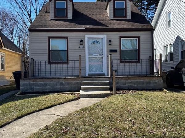 10001 Winthrop Street, Detroit, MI 48227