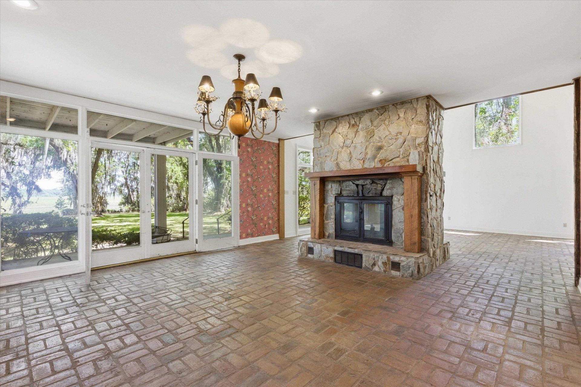 10945 Luna Point Road, Tallahassee, FL 32312 Photo