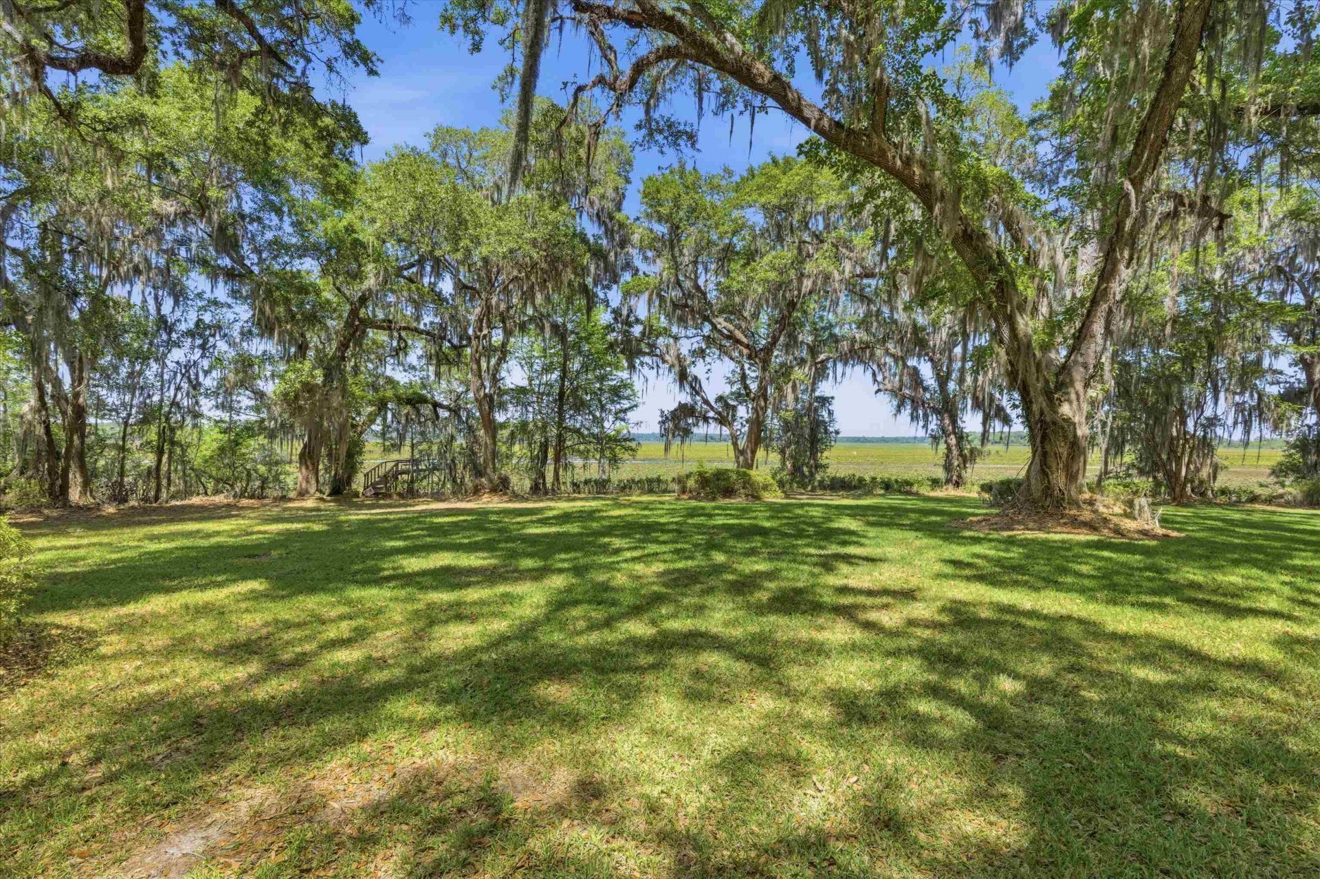 10945 Luna Point Road, Tallahassee, FL 32312 Photo