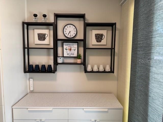 7012 W Country Club Drive N, Unit 137, Sarasota, FL 34243 Photo