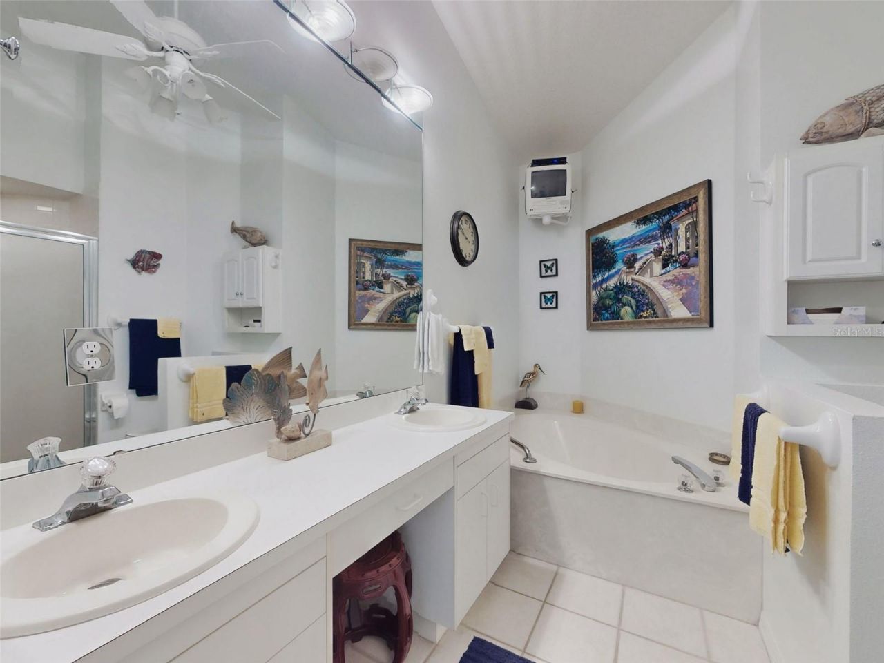 437 Bouchelle Drive, Unit 201, New Smyrna Beach, FL 32169 Photo