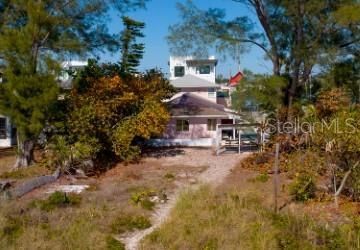 10200 Gulf Boulevard, Treasure Island, FL 33706 Photo