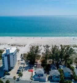 10200 Gulf Boulevard, Treasure Island, FL 33706 Photo
