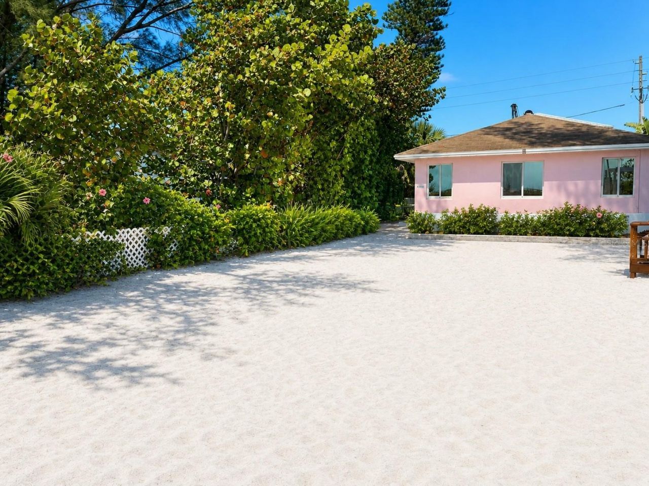 10200 Gulf Boulevard, Treasure Island, FL 33706 Photo