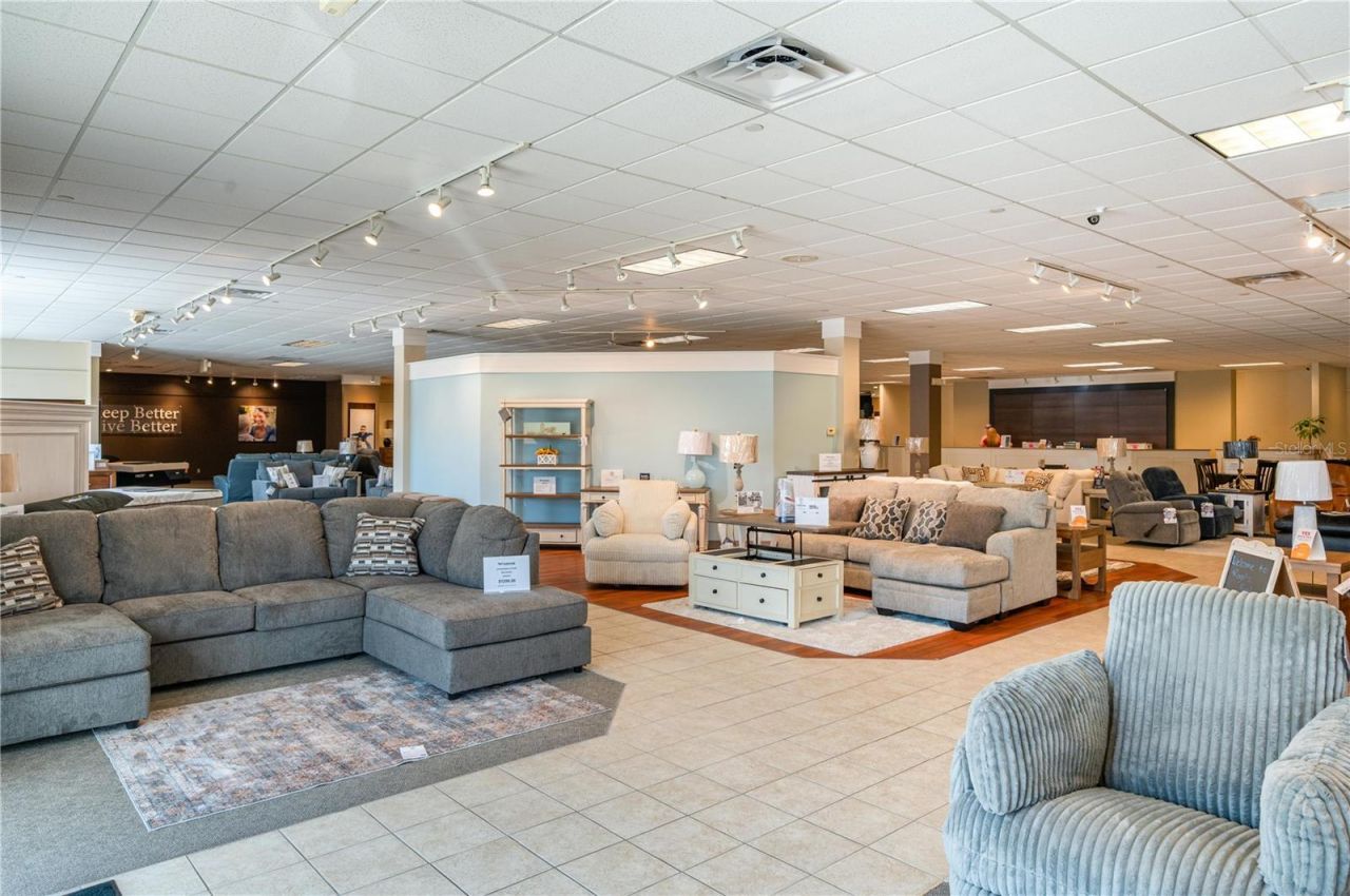 126 State Road 60 W, Lake Wales, FL 33853 Photo