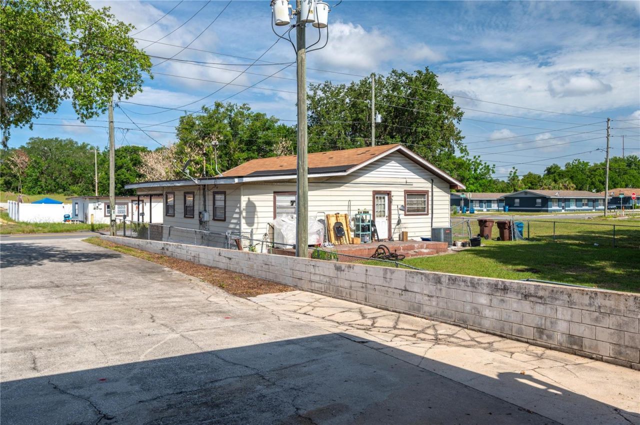 126 State Road 60 W, Lake Wales, FL 33853 Photo