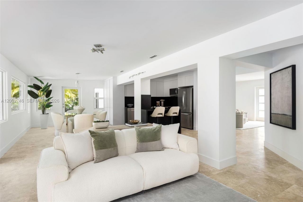 255 Ridgewood Rd , Key Biscayne, FL 33149 Photo
