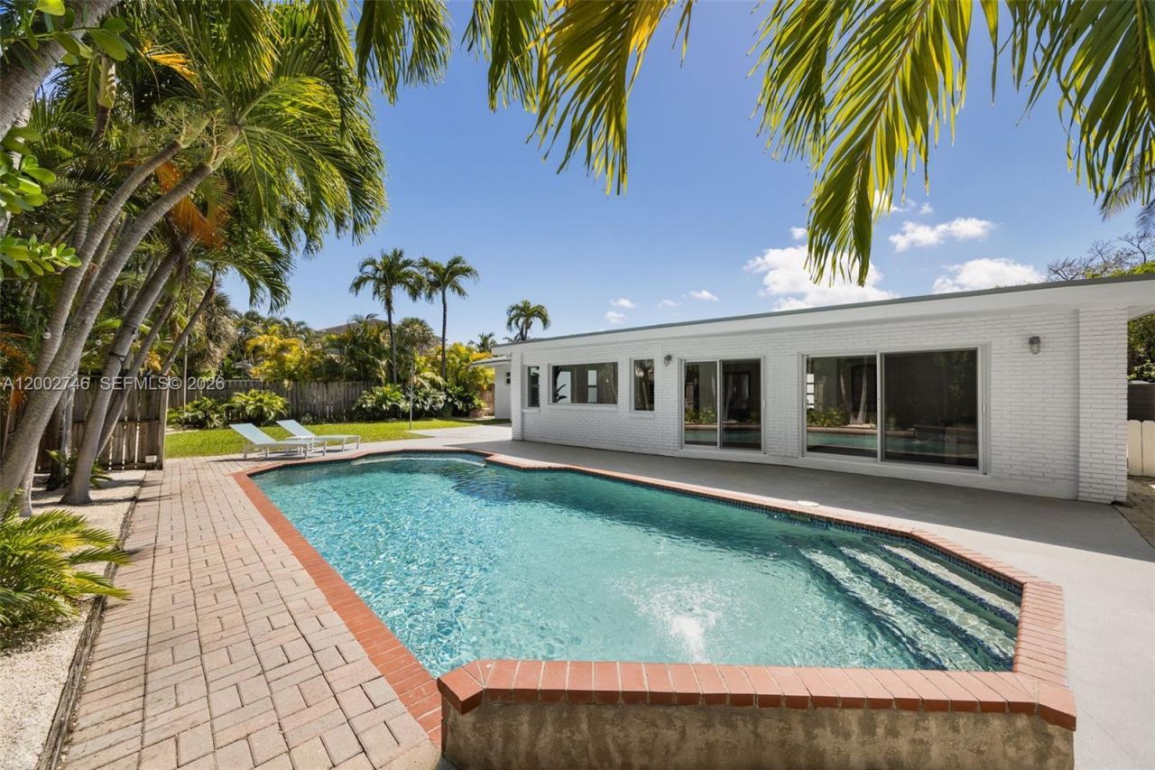 255 Ridgewood Rd , Key Biscayne, FL 33149 Photo