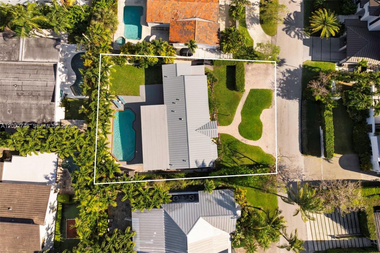 255 Ridgewood Rd , Key Biscayne, FL 33149 Photo
