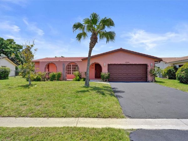 12212 NW 31st Dr , Coral Springs, FL 33065