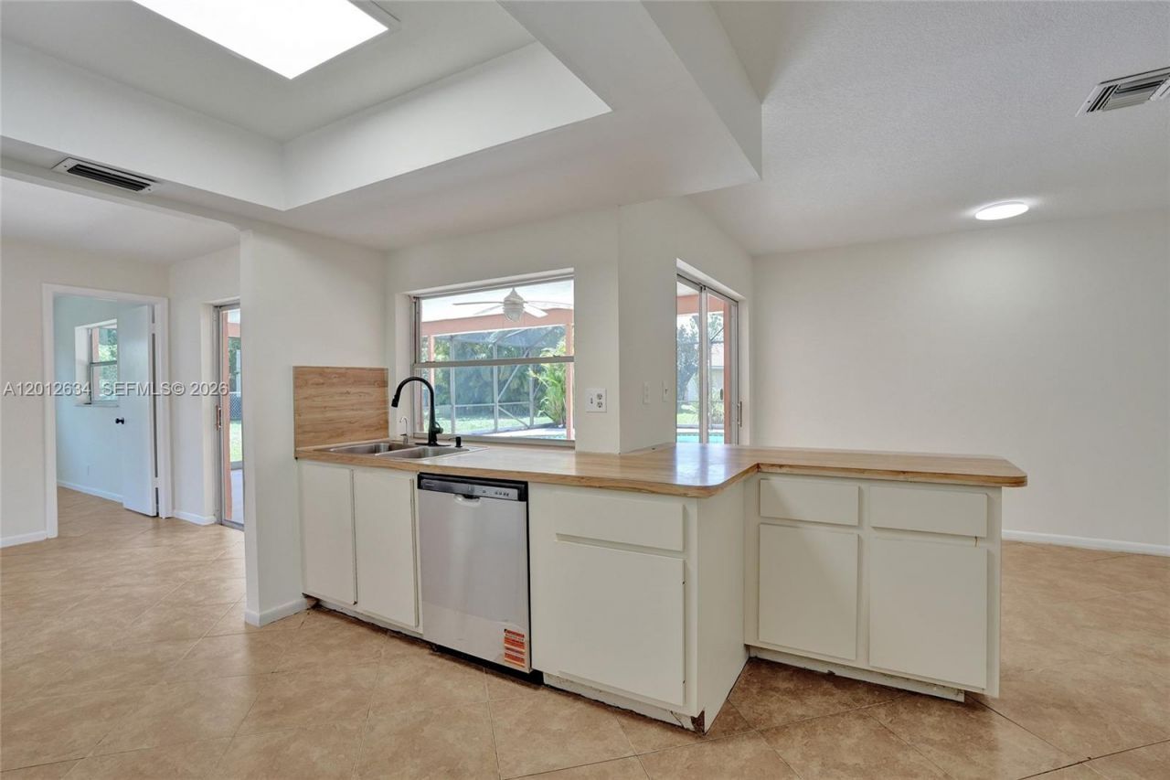 12212 NW 31st Dr , Coral Springs, FL 33065 Photo