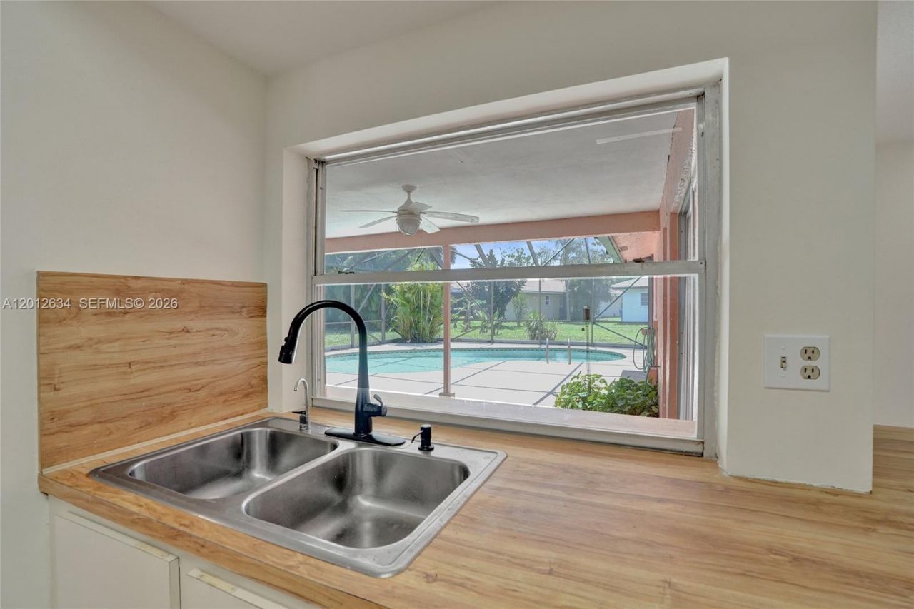12212 NW 31st Dr , Coral Springs, FL 33065 Photo
