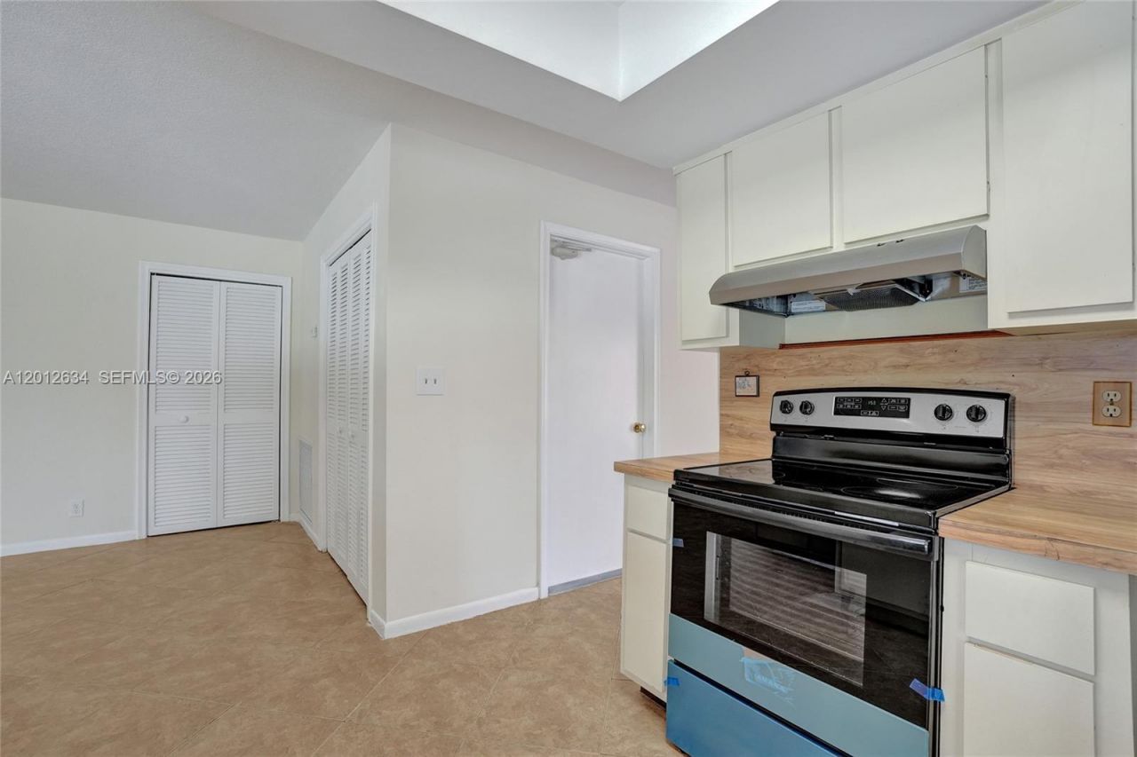 12212 NW 31st Dr , Coral Springs, FL 33065 Photo
