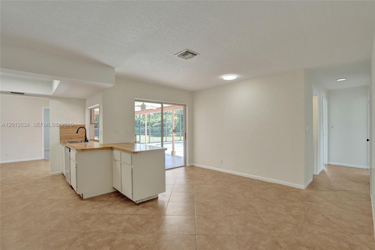 12212 NW 31st Dr , Coral Springs, FL 33065 Photo