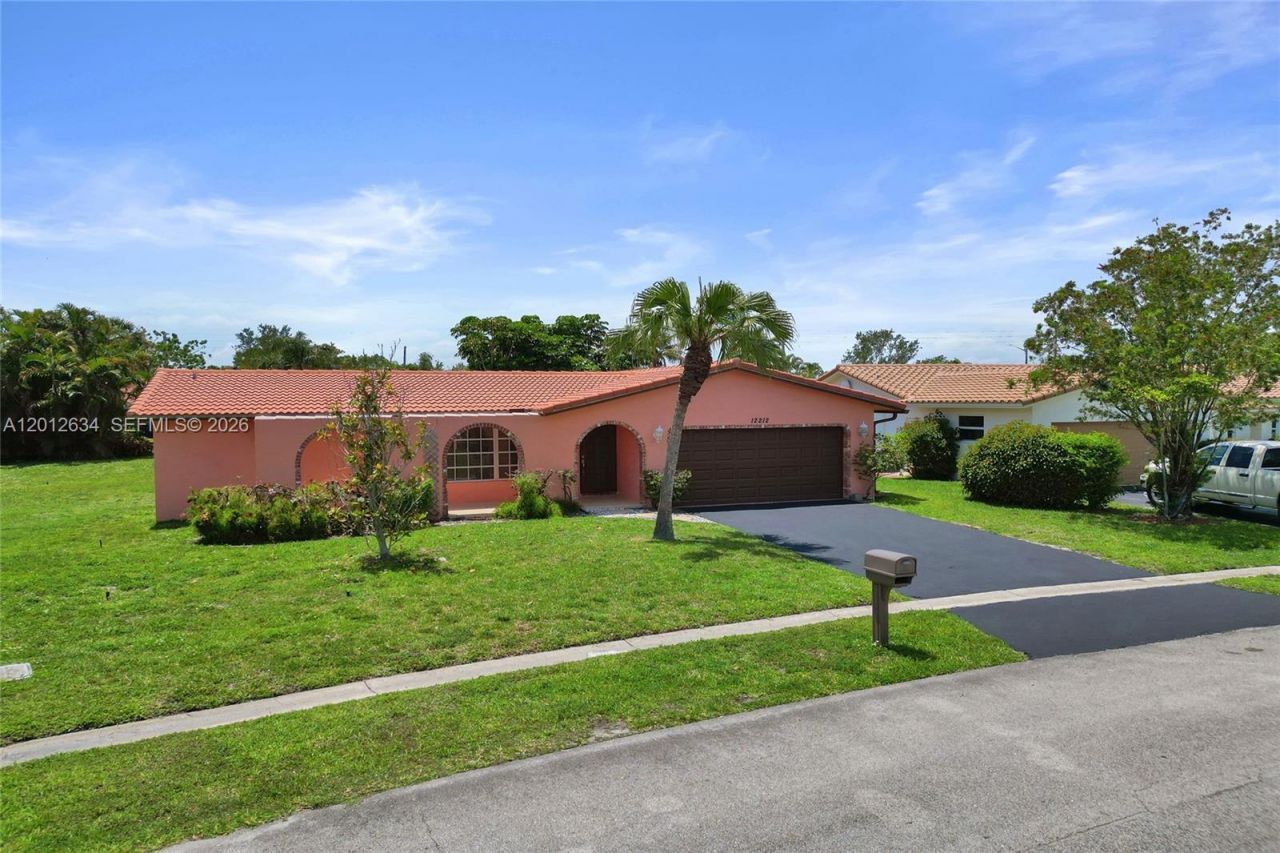 12212 NW 31st Dr , Coral Springs, FL 33065 Photo