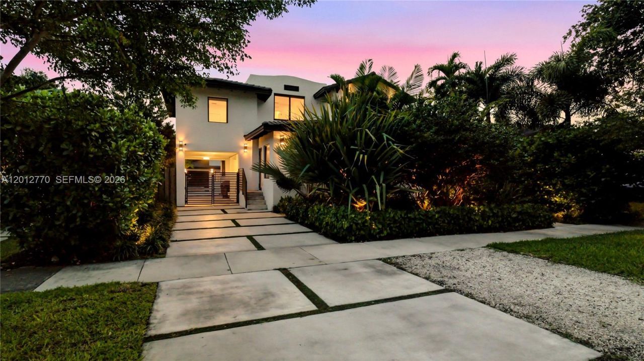 436 NE 88th St, El Portal, FL 33138 Photo