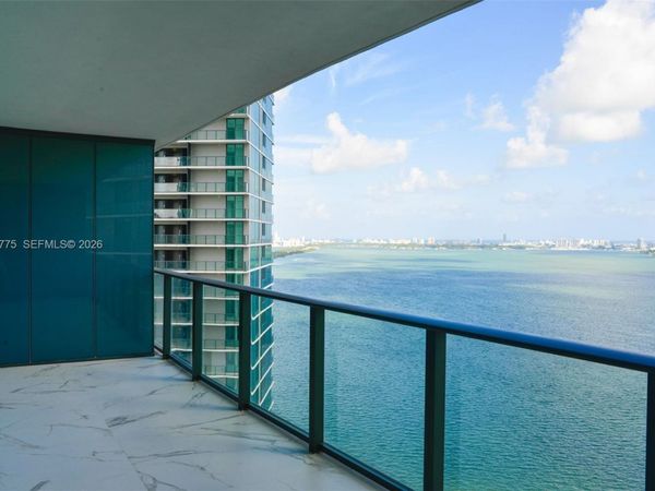 650 NE 32nd St , Unit 2804, Miami, FL 33137