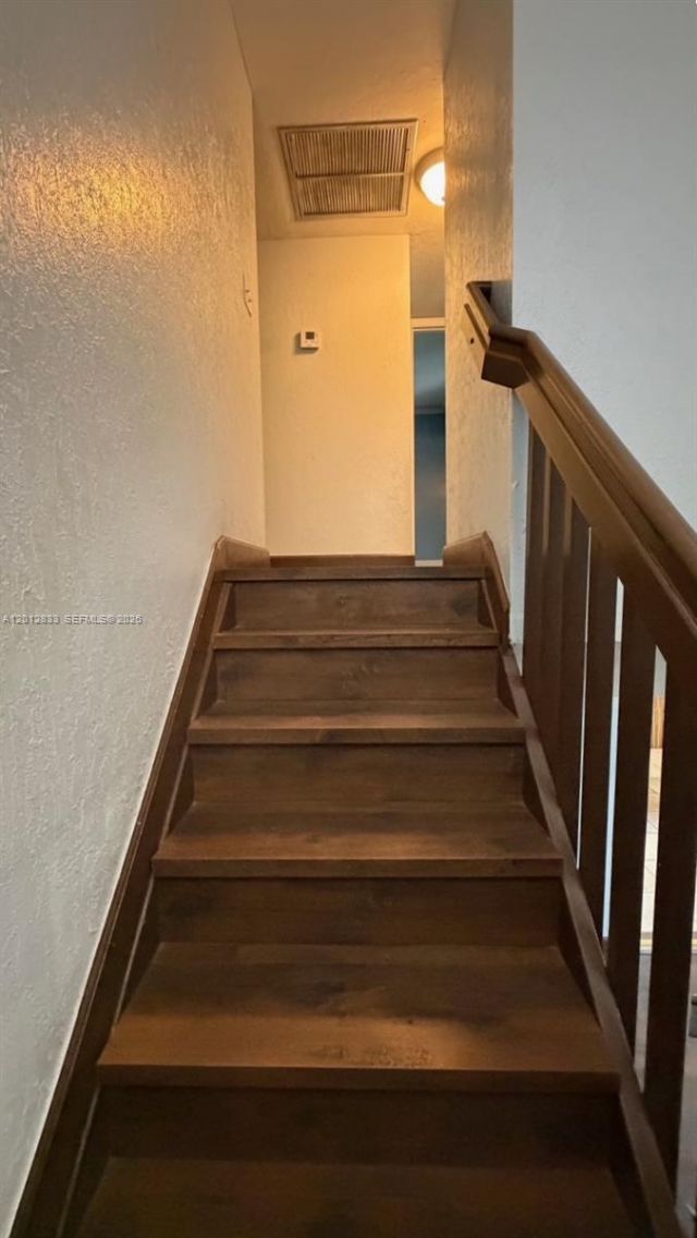 2450 W 67th Pl, Unit 13-12, Hialeah, FL 33016 Photo