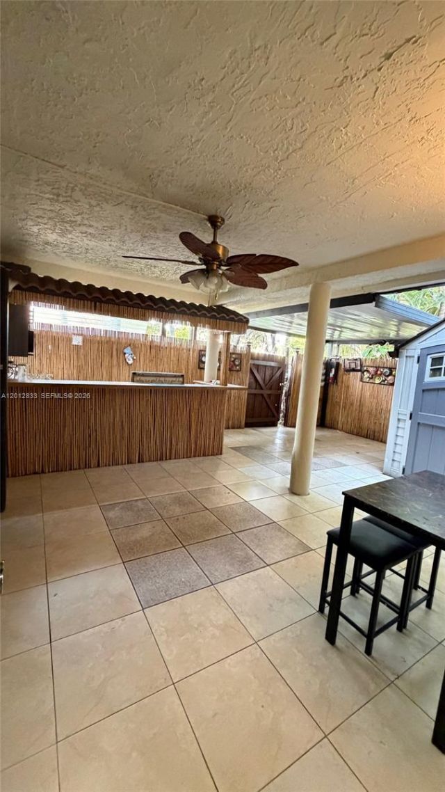 2450 W 67th Pl, Unit 13-12, Hialeah, FL 33016 Photo
