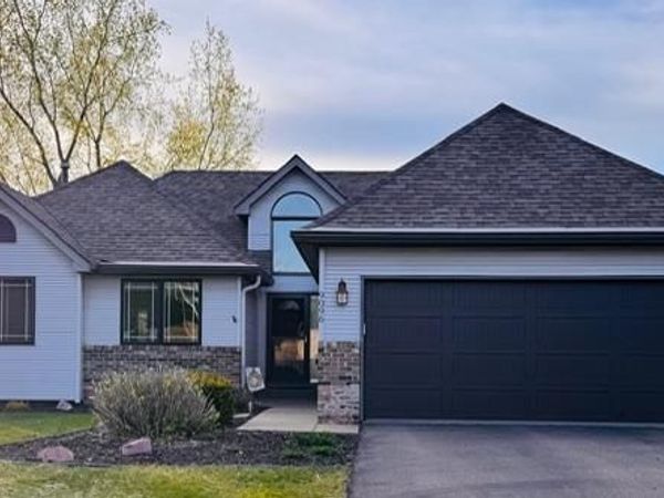 9096 Jergen Avenue S, Cottage Grove, MN 55016