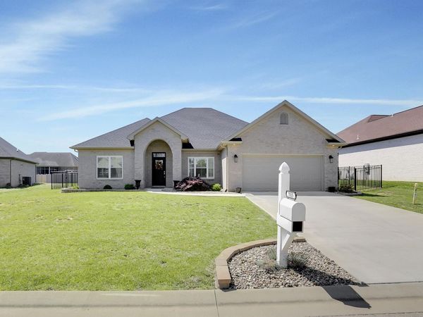 7815 Mesa Court, Evansville, IN 47715