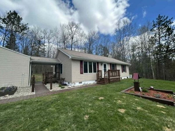 2426 W Park Road, Mio, MI 48647