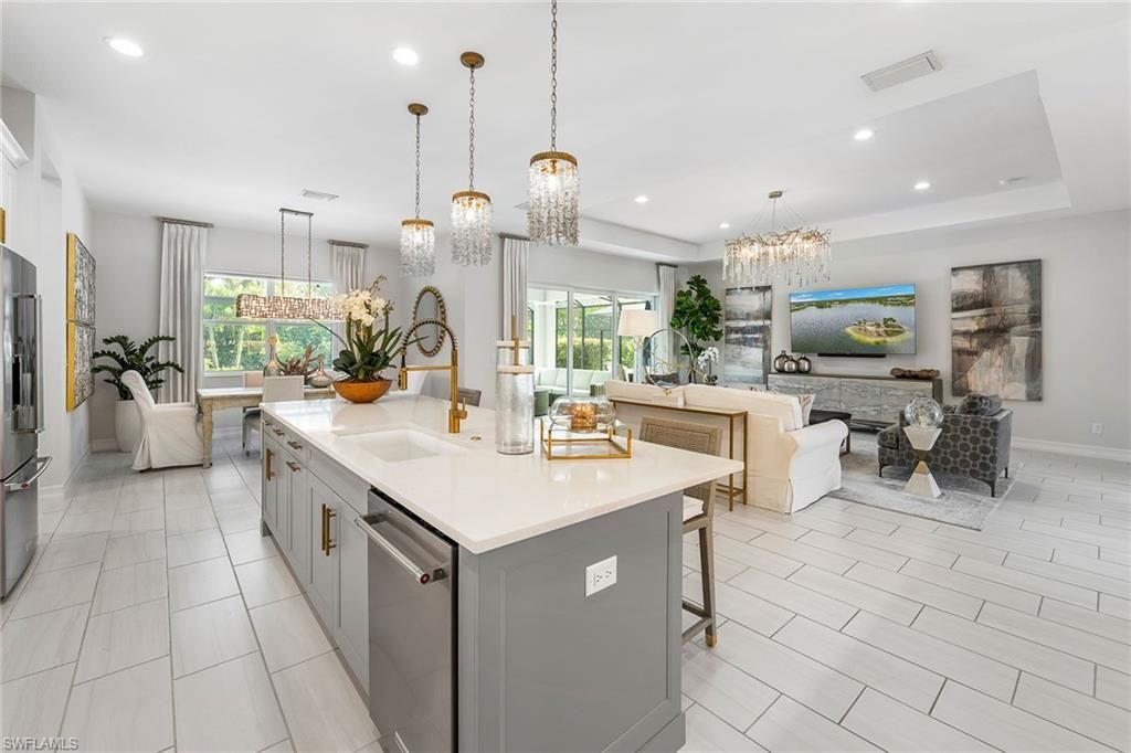 14212 Laguna Springs Ln, Naples, FL 34114 Photo
