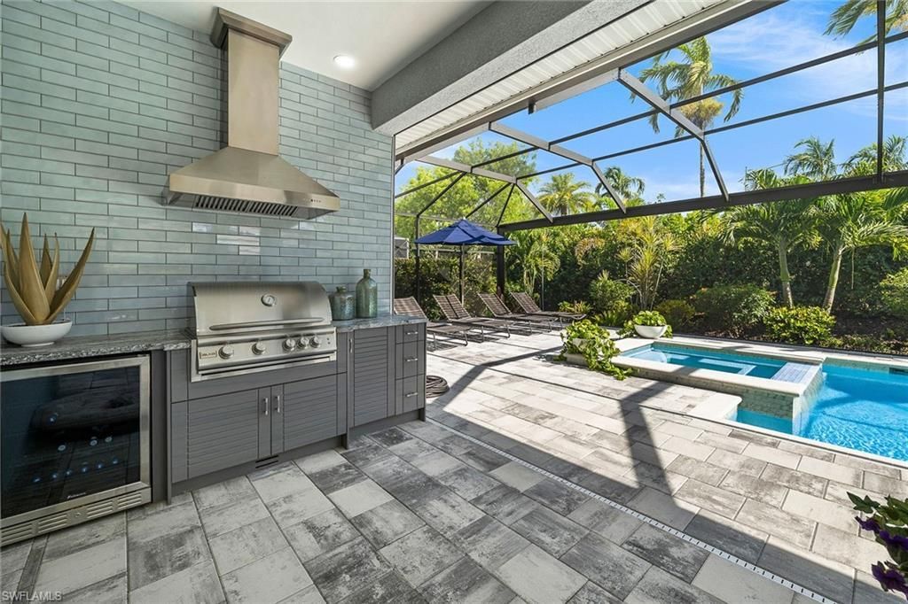 14212 Laguna Springs Ln, Naples, FL 34114 Photo