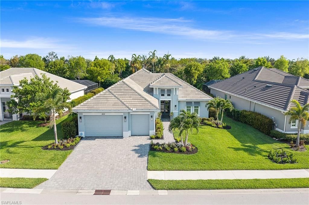 14212 Laguna Springs Ln, Naples, FL 34114 Photo