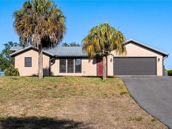 550 Caloosa Estates DR , LABELLE, FL 33935