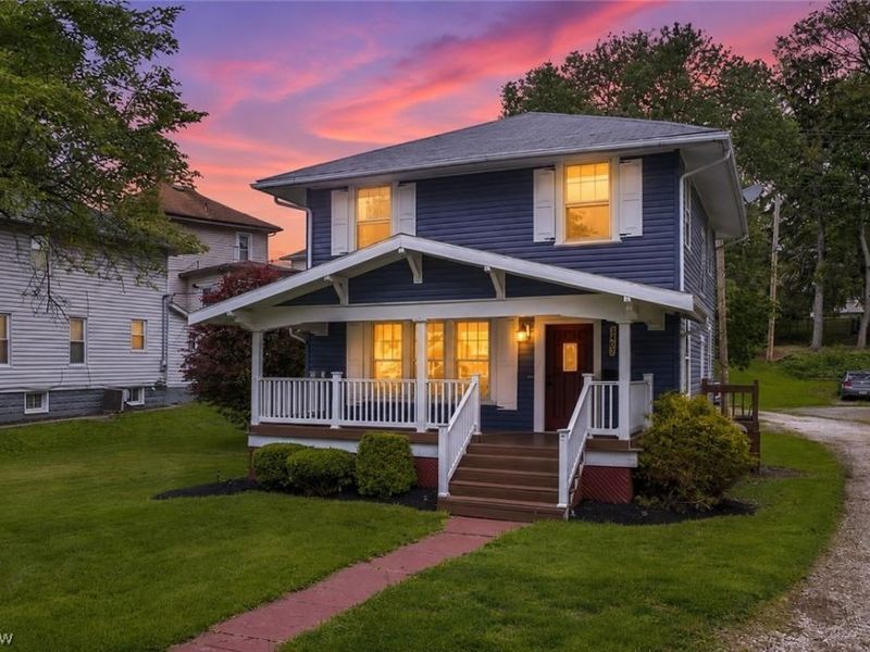 1407 Stewart Avenue, Cambridge, OH 43725 Photo 1