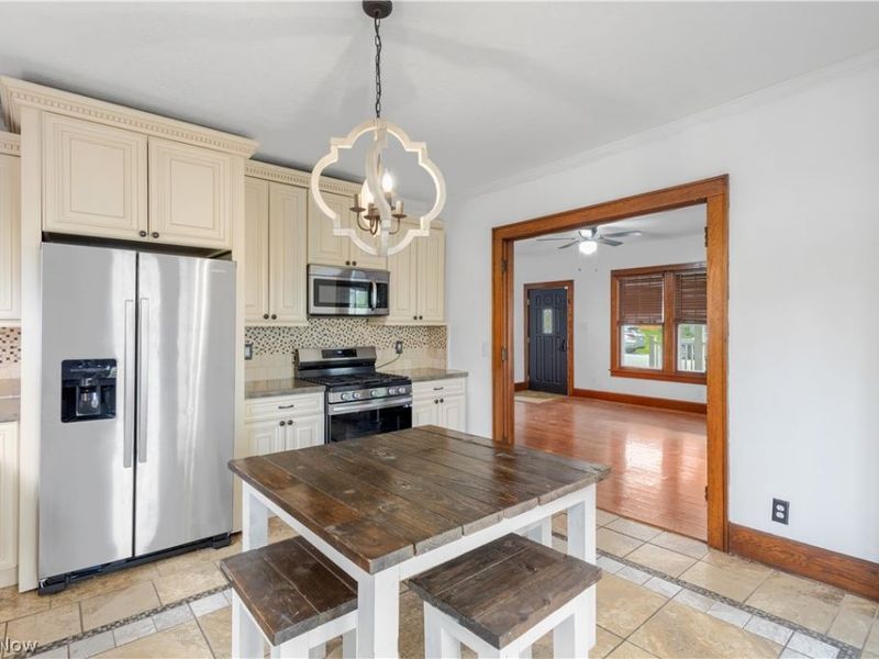 1407 Stewart Avenue, Cambridge, OH 43725 Photo 10