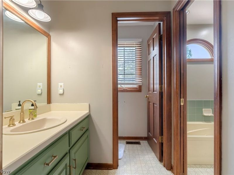6974 Militia Hill Street NW, Canton, OH 44718 Photo 21