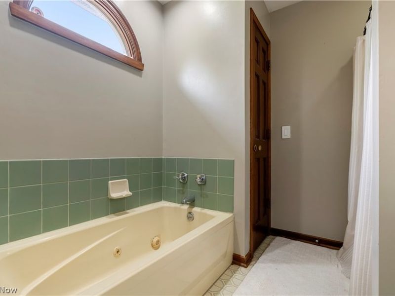 6974 Militia Hill Street NW, Canton, OH 44718 Photo 24
