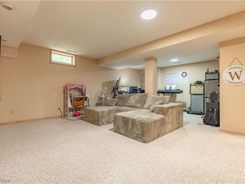 6974 Militia Hill Street NW, Canton, OH 44718 Photo 27