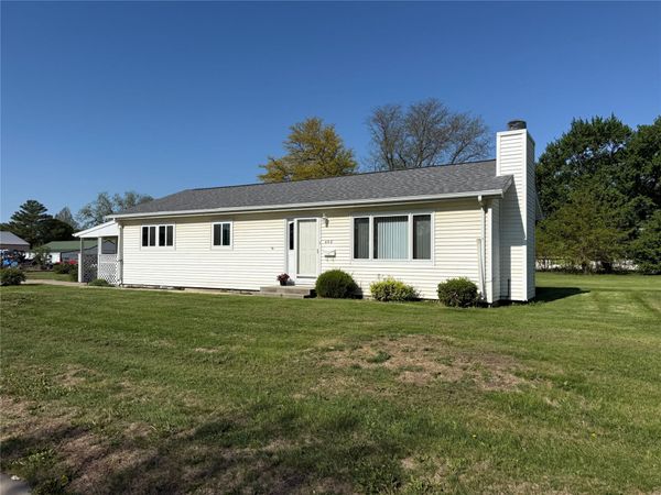 402 N 9th Street, Winterset, IA 50273