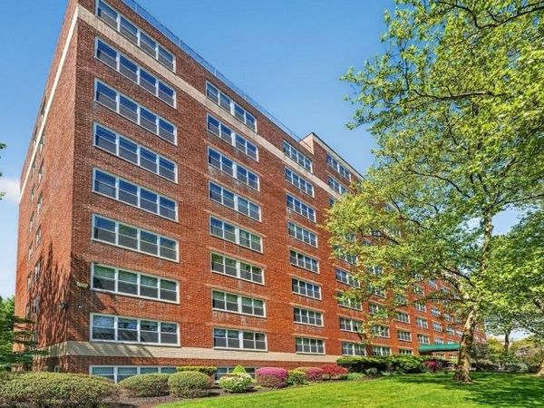 926 Bloomfield Ave, Glen Ridge, NJ 07028