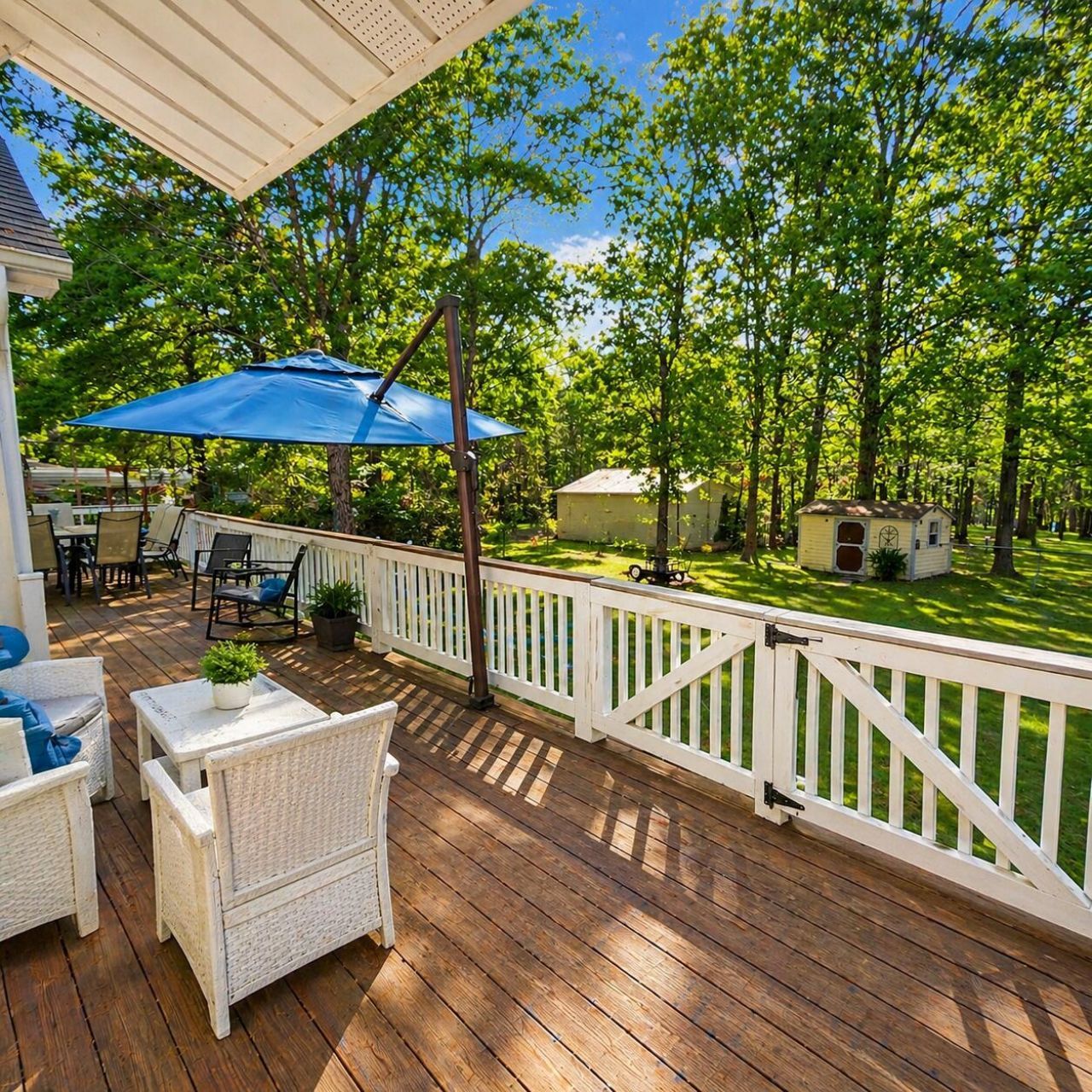 384 Suwanee Drive Photo 32
