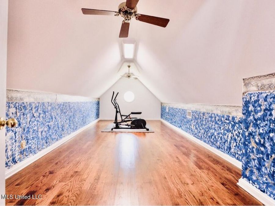 Property Image 61