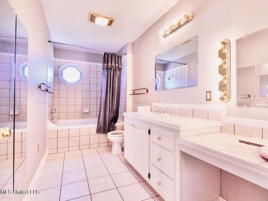 Property Image 66