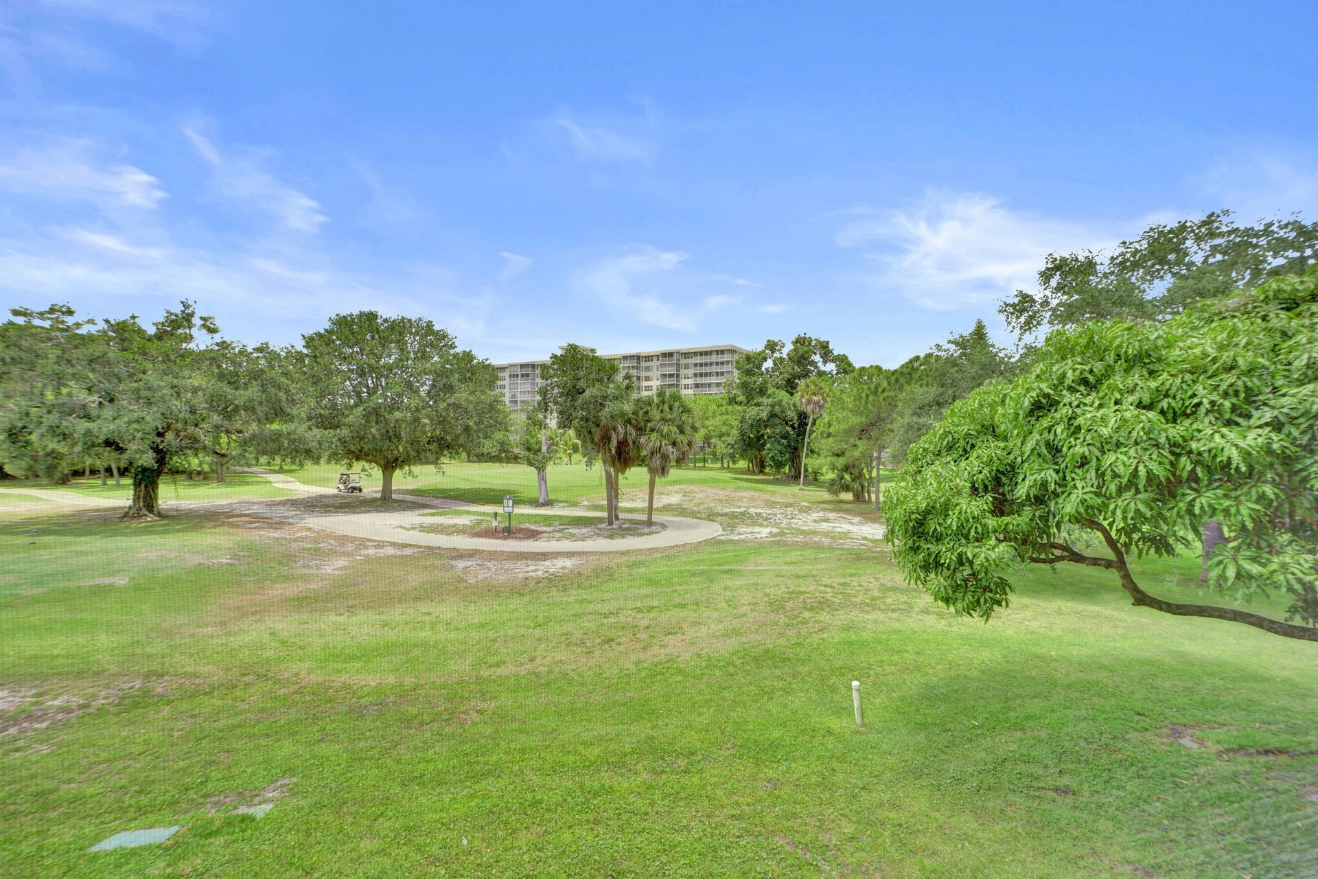 545 Oaks Lane, Unit 204, Pompano Beach, FL 33069 Photo
