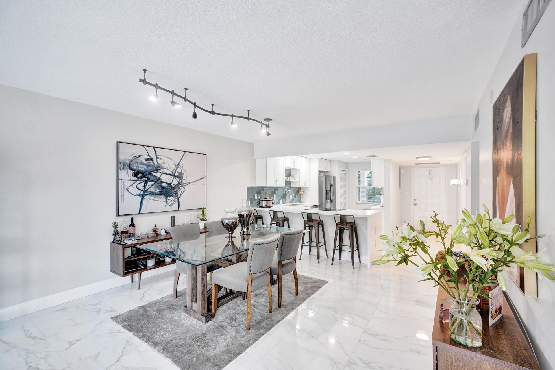 545 Oaks Lane, Unit 204, Pompano Beach, FL 33069 Photo