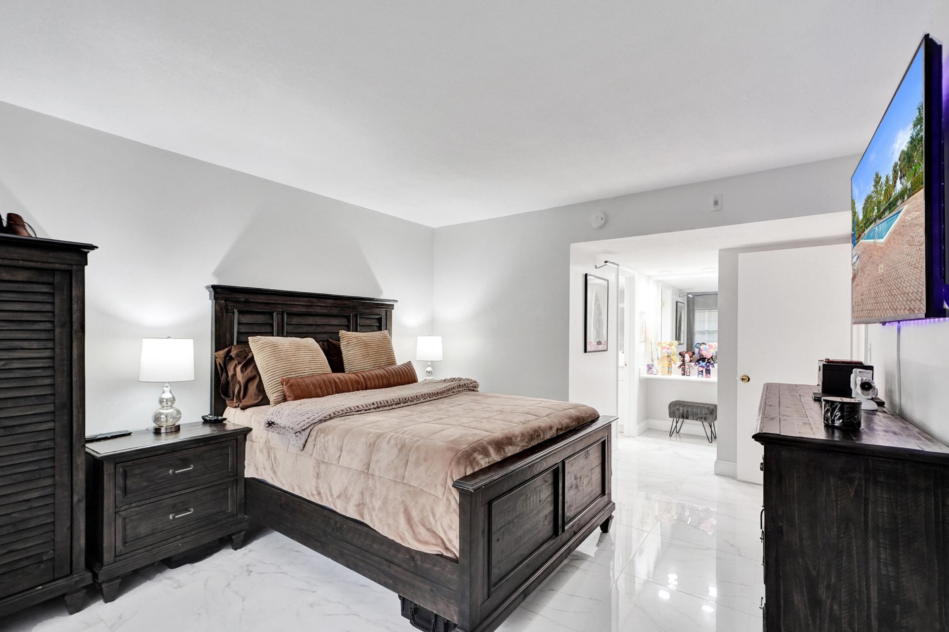 545 Oaks Lane, Unit 204, Pompano Beach, FL 33069 Photo