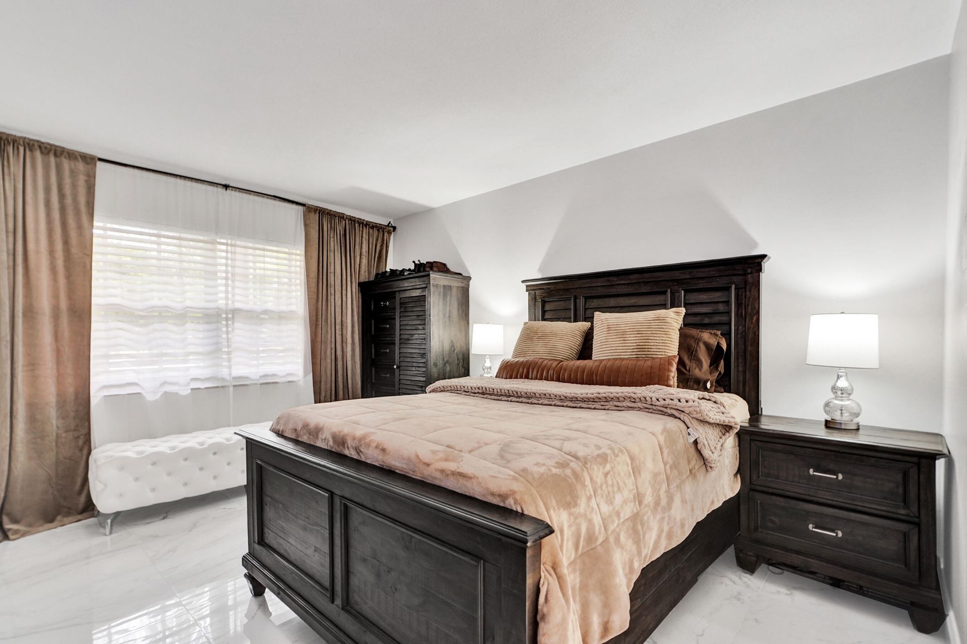 545 Oaks Lane, Unit 204, Pompano Beach, FL 33069 Photo