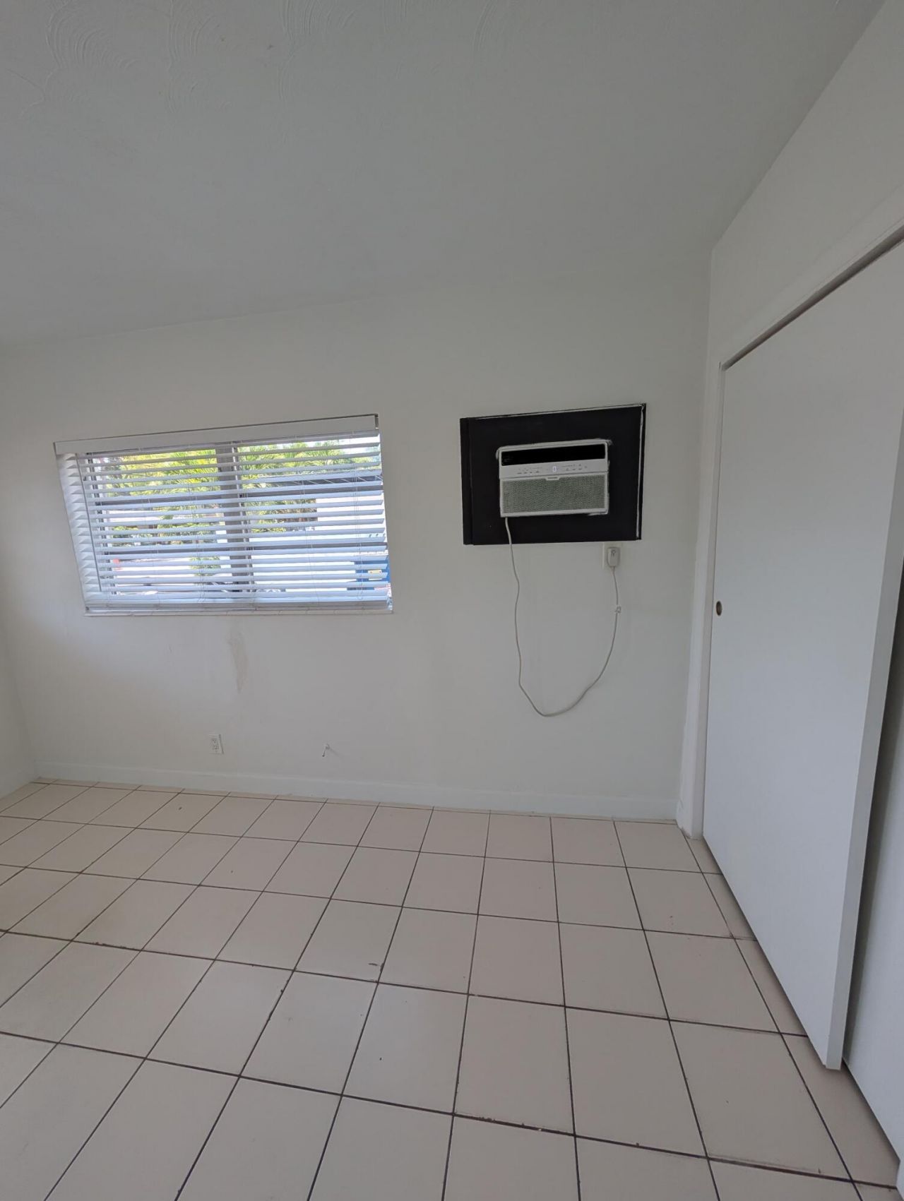 901 NE 16th Avenue, Unit 8, Fort Lauderdale, FL 33304 Photo